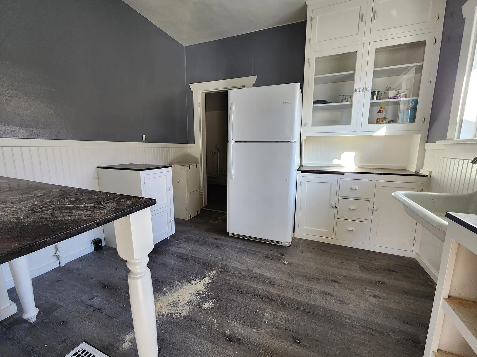 2 bed, 1234 sqft, $1,250 — Photo 3