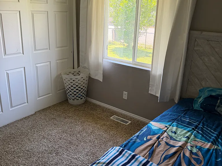 4318 Golden Leaf Cir — Photo 22