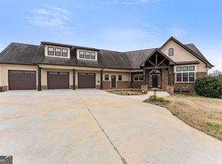 725 County Farm Rd, Jefferson, GA 30549