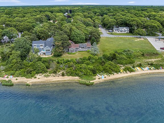 2nd image of 307 Shorewood Drive