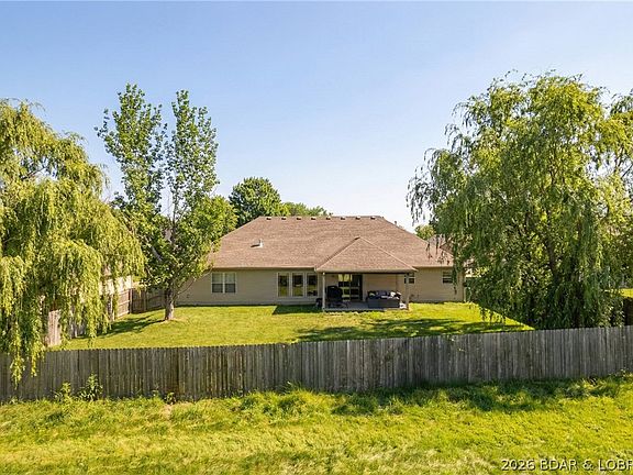 2nd image of 204 Redtail Dr