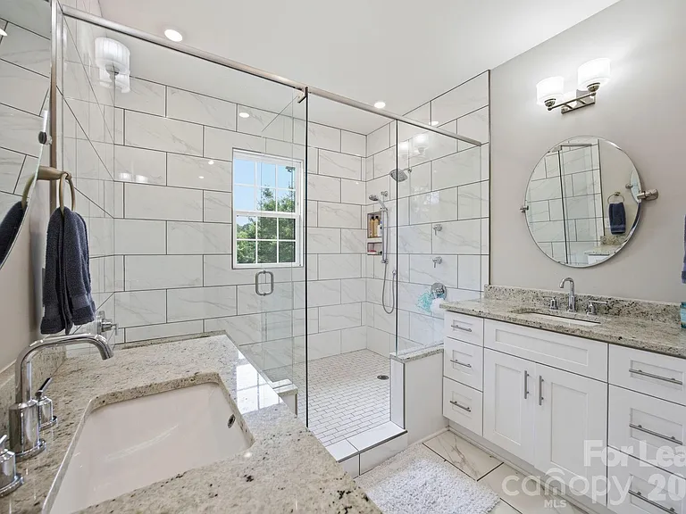 519 Griffith Village Ln — Photo 27