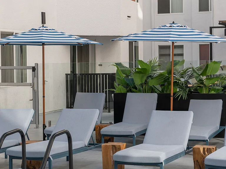 Veda Luxury Apartments — Photo 25