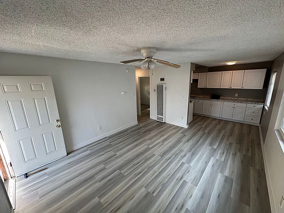 3rd image of 11710 S Budlong Ave #9