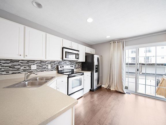 5th image of 5159 Twin Falls Dr