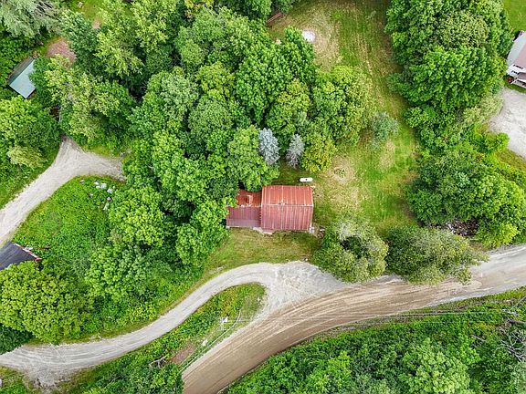3rd image of 3267 Crossett Hill Road
