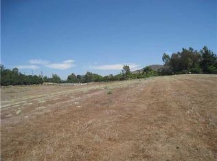 2591 E Mission Rd, Fallbrook, CA 92028