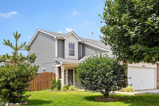 Nestled at the end of a quiet block in Cambridge Crest