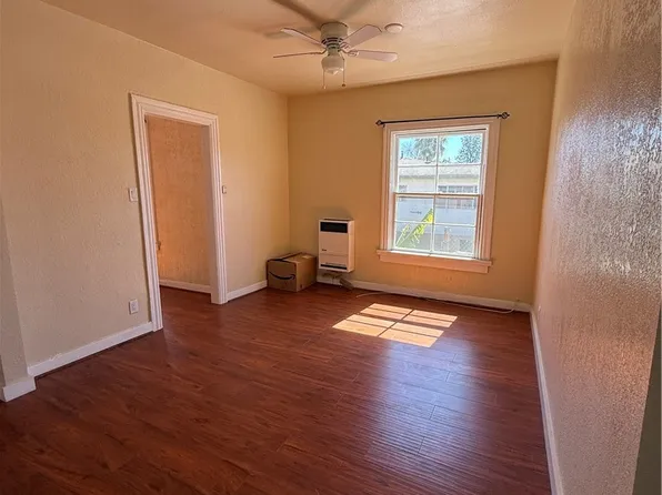 1946 New England St Unit 1/2, Los Angeles, CA 90007