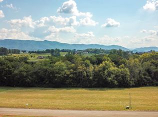639 Winding Creek Way, Walland, TN 37886