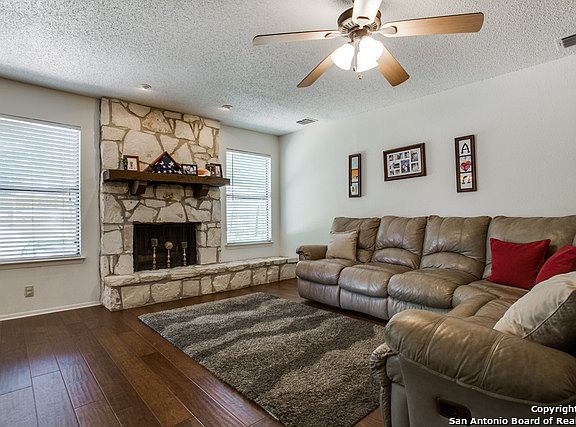 5th image of 3303 Butterleigh Dr