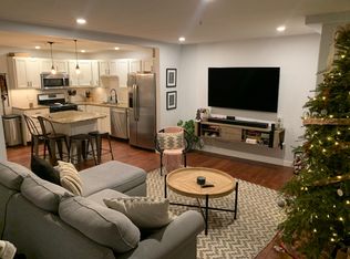 621 Islington St STE F, Portsmouth, NH 03801