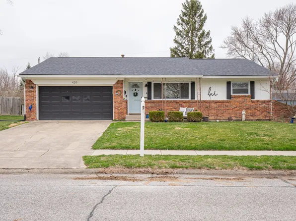 439 Hickory Ln, Plainfield, IN 46168