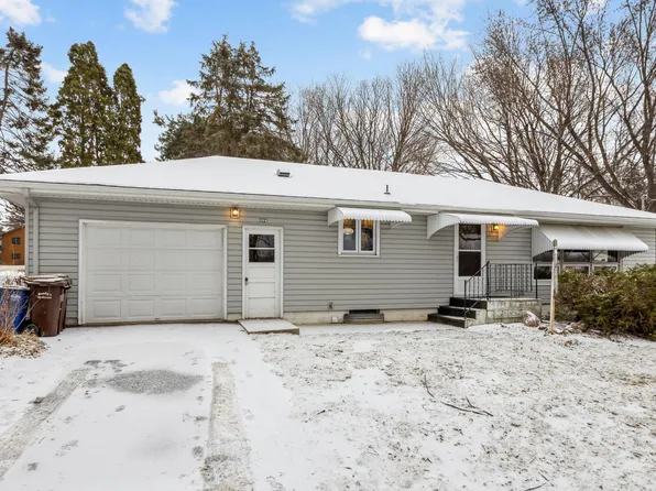 404 Newton Ave SE, Watertown, MN 55388