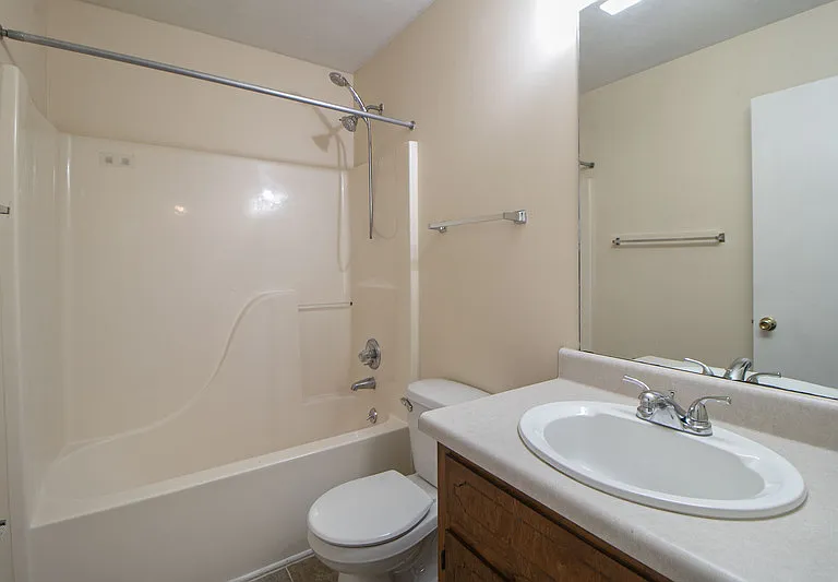 371-3 Peabody Dr — Photo 16