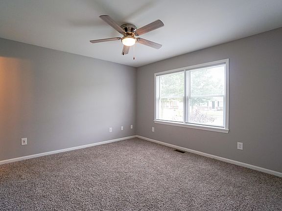 5th image of 6521 Jennifer Valley Way