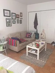 Rented by R New York