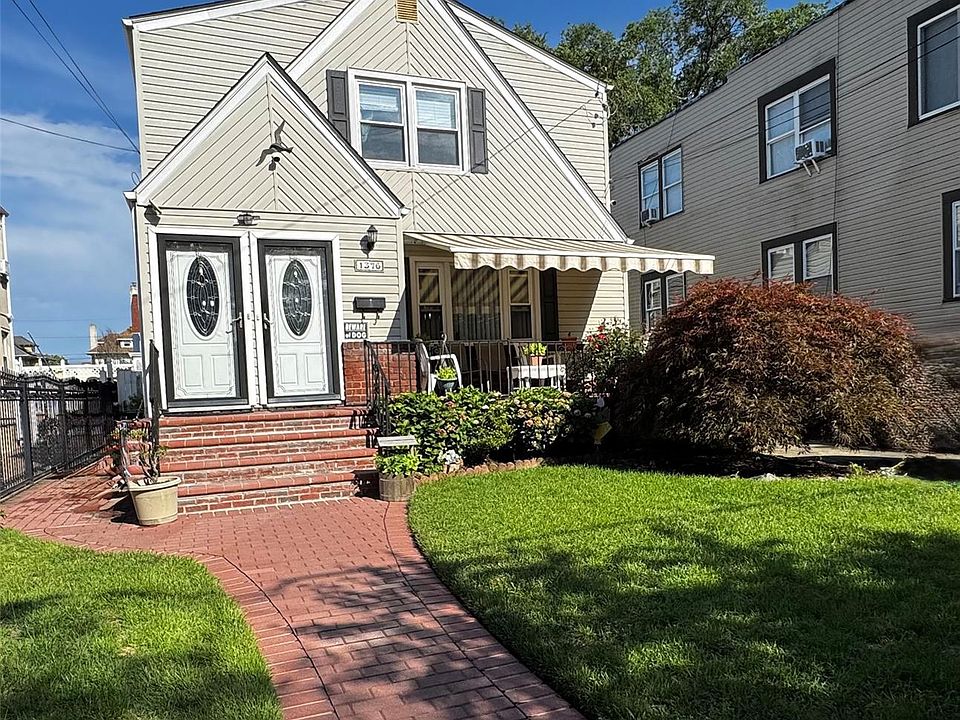 1st image of 1376 Eggert Place