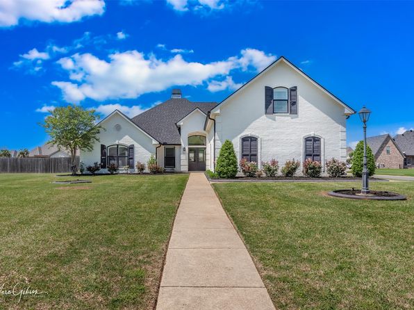 227 Cattail Trl, Benton, LA 71006
