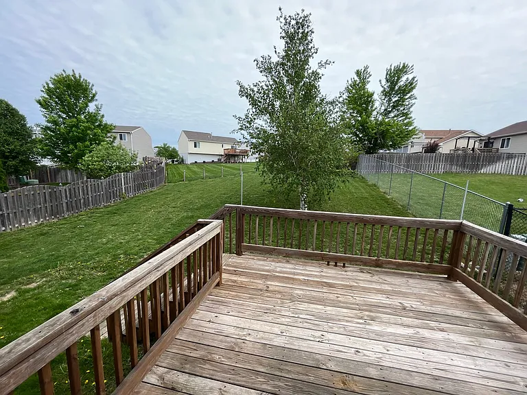 2704 Mesa St — Photo 12