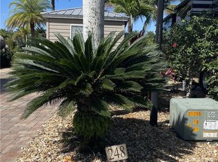 5230 Pineland Daisy Trl, Fort Myers, FL 33905