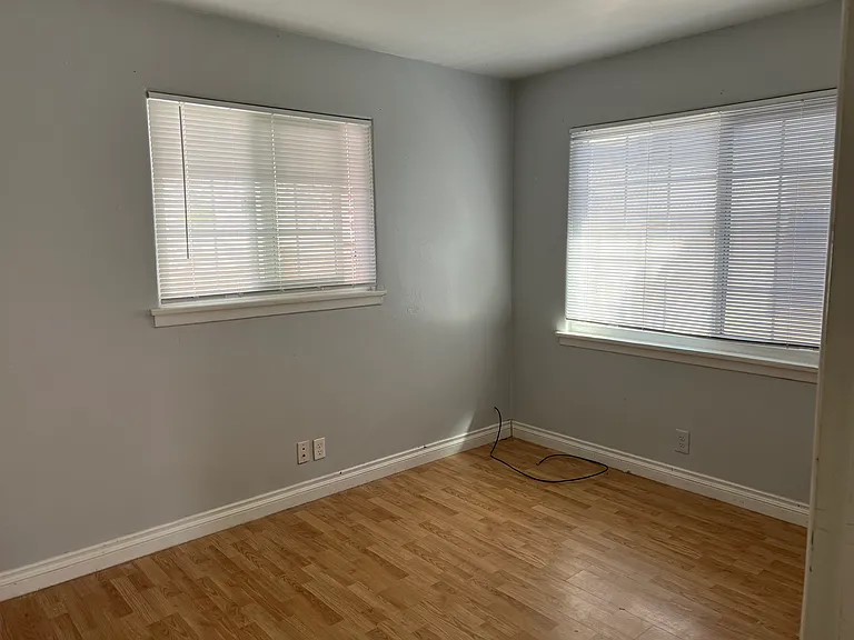 310-12 S Nevada St #312 — Photo 10
