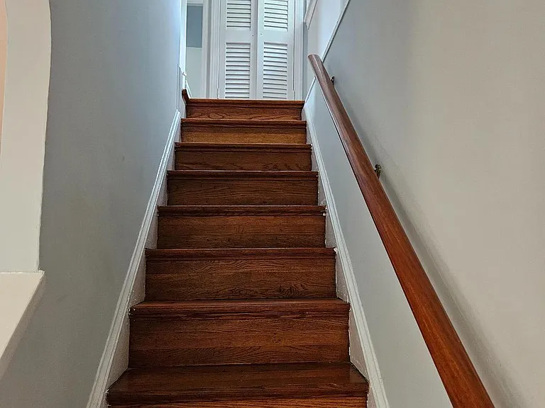 1509 Jefferson St — Photo 10