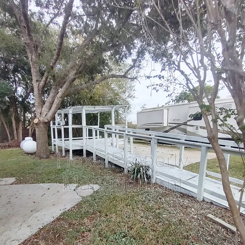 Quality Home Mobile Park — Photo 4
