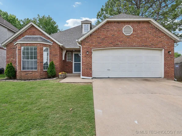 1414 W 114th St, Jenks, OK 74037
