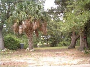 1110 Brainerd St W W, Pensacola, FL 32501