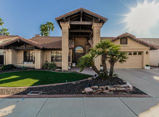 6963 W Kimberly Way, Glendale, AZ 85308