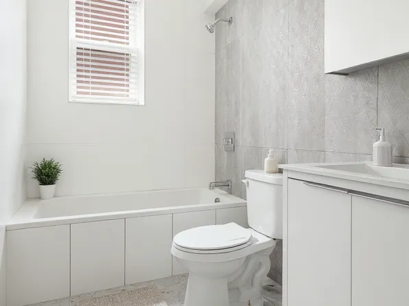 800 Ocean Parkway image 8 of 8