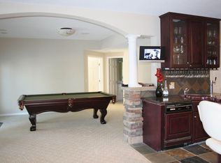 7400 Bush Lake Dr, Bloomington, MN 55438