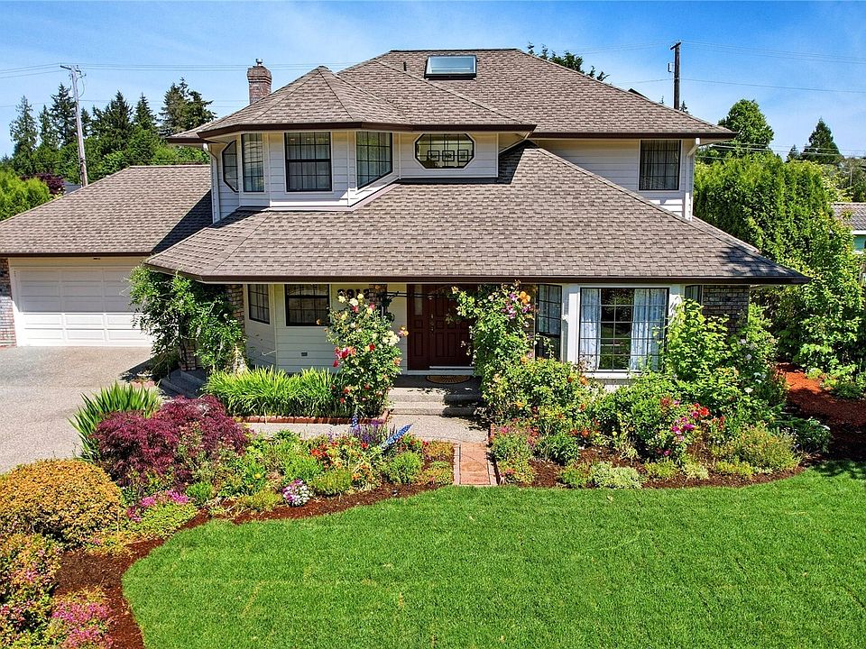 1st image of 3912 Brigadoon Drive SE