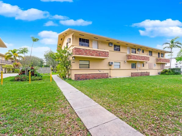 4444 SW 67th Ave #7, Miami, FL 33155
