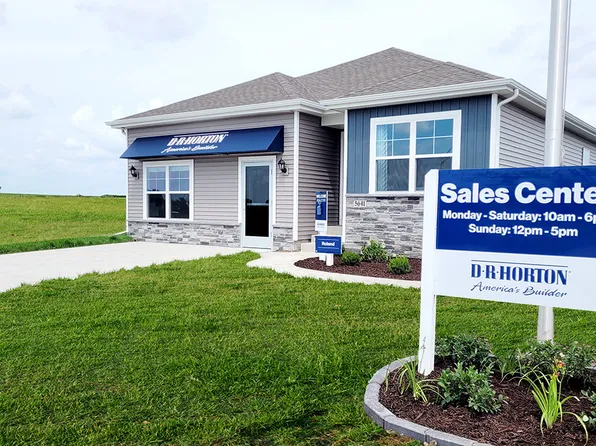 5641 153rd St, Grimes, IA 50111