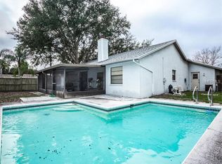 6801 Paradise Bay Way, Tampa, FL 33615