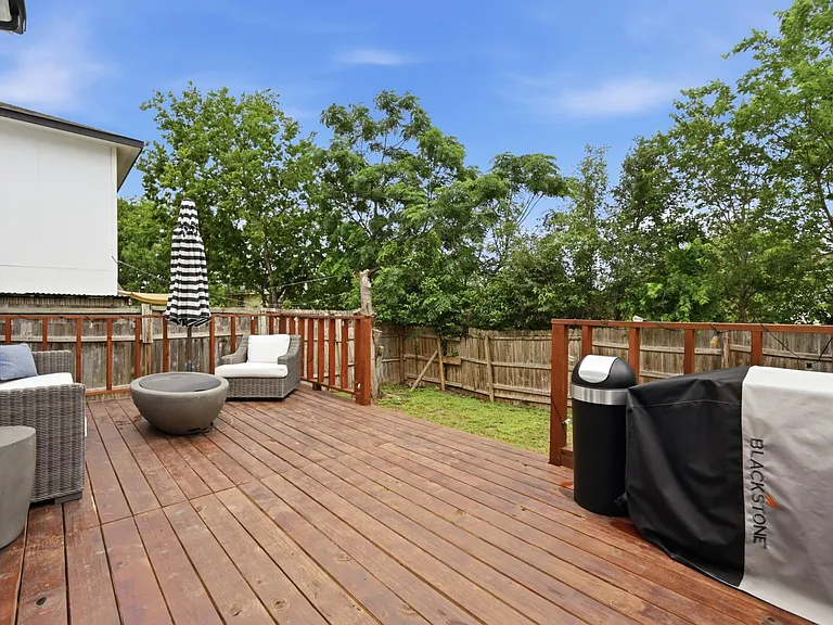 1414 Strickland Dr — Photo 22
