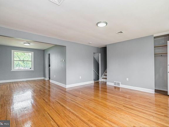 2nd image of 1704 37th St