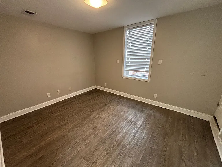 2331 Cedar St — Photo 7