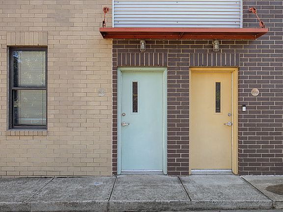 2nd image of 1225 4th Ave S #1