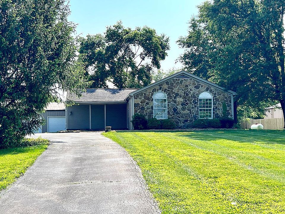 1st image of 509 Weaver Rd