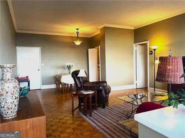 3060 Pharr Court North NW #Nw-609-609, Atlanta, GA 30305