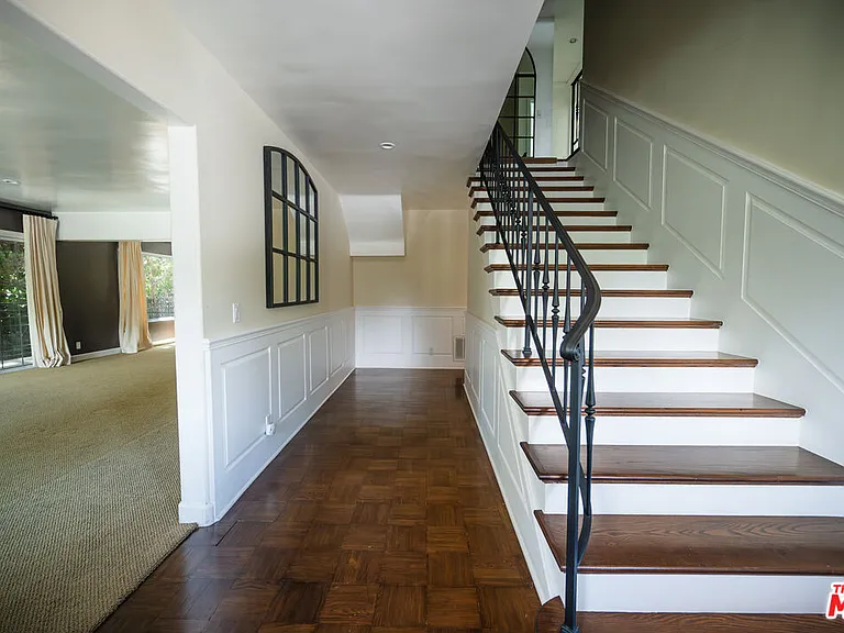 503 N Greencraig Rd — Photo 3