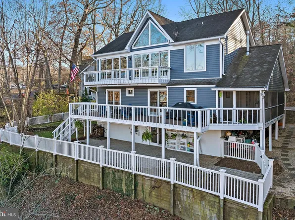 1812 Shore Dr, Annapolis, MD 21401