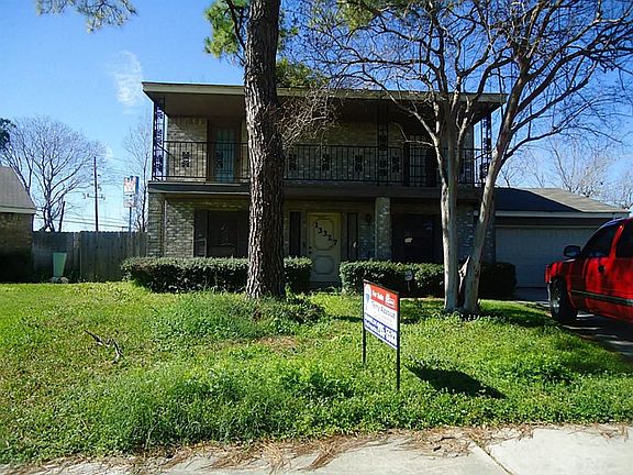 2nd image of 13327 Paigetree Ln