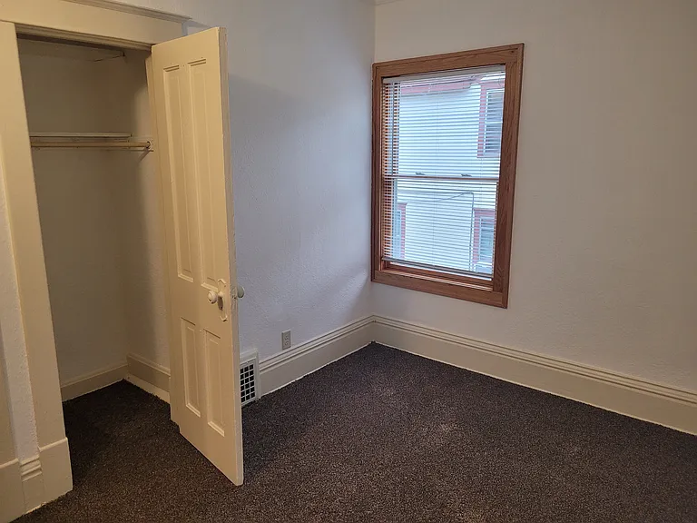 1st bedroom