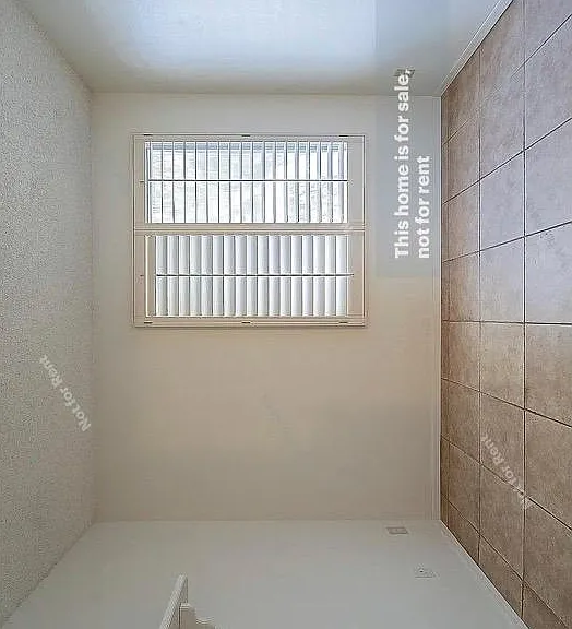 6039 S 42nd St — Photo 38