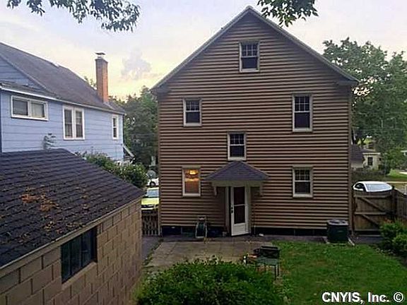 5th image of 407 Wolcott Ave