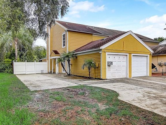 5th image of 6175 Oak Cluster Cir